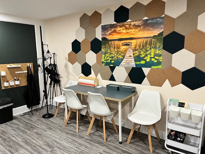 Renewed Hope Therapy, LLC