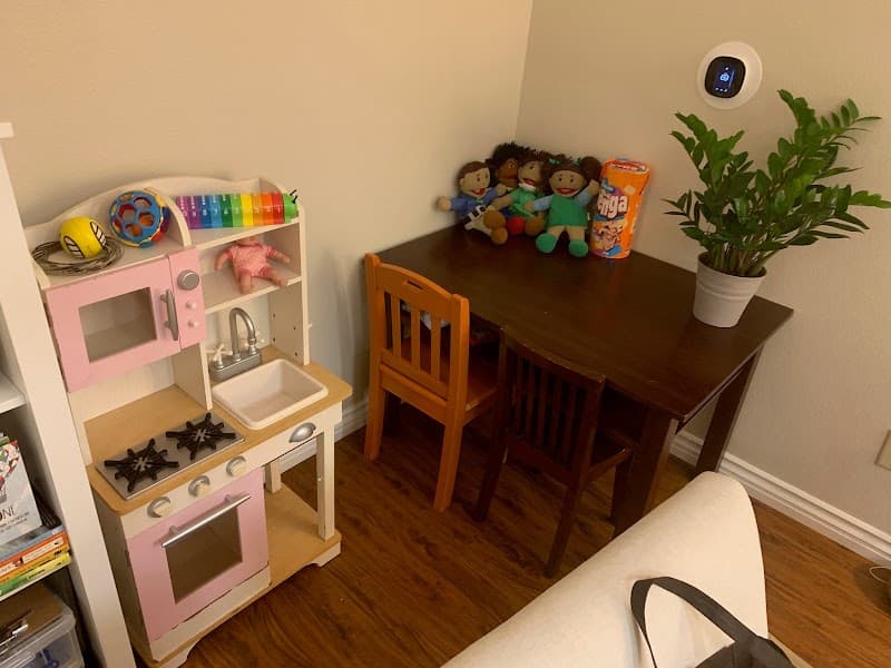 Wise & Shine Therapy