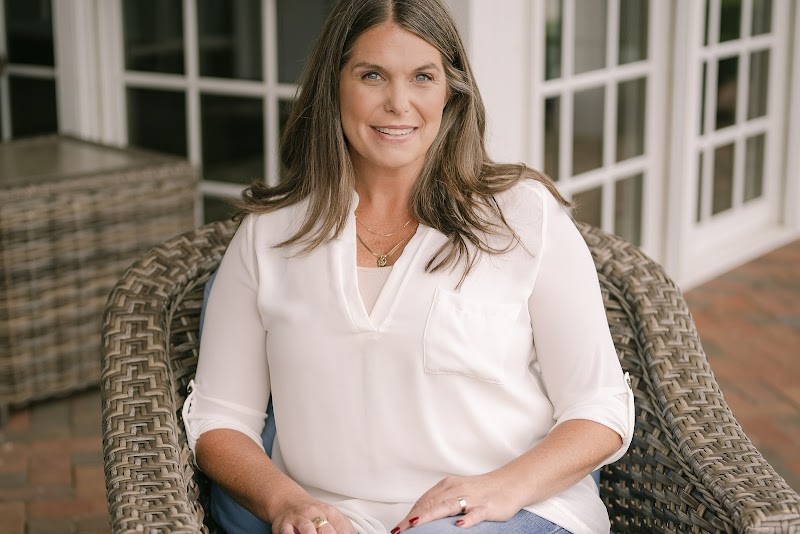 Anne Moigis, EMDR Certified Therapist