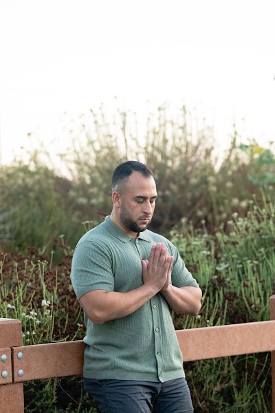 Artful Perspectives Therapy with Rene Gallardo, LCSW, EMDR Certified, Somatic Experiencing