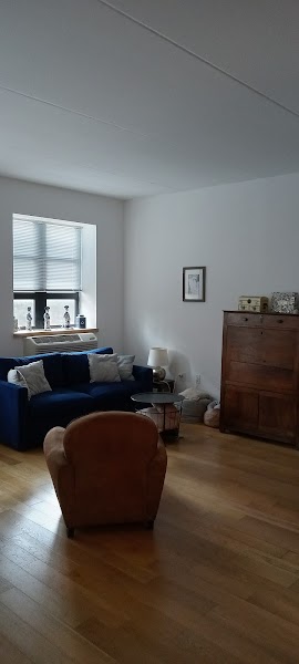 Aurélie Doctrinal Clinical Psychologist, psychotherapist