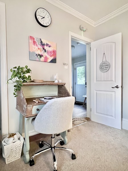 Creative Renewal Counseling & Art Therapy