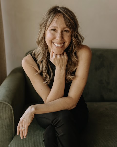 Keri Áine Healing Arts