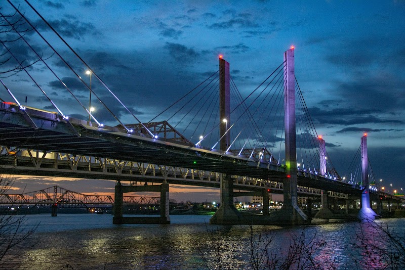 Louisville Health & Healing