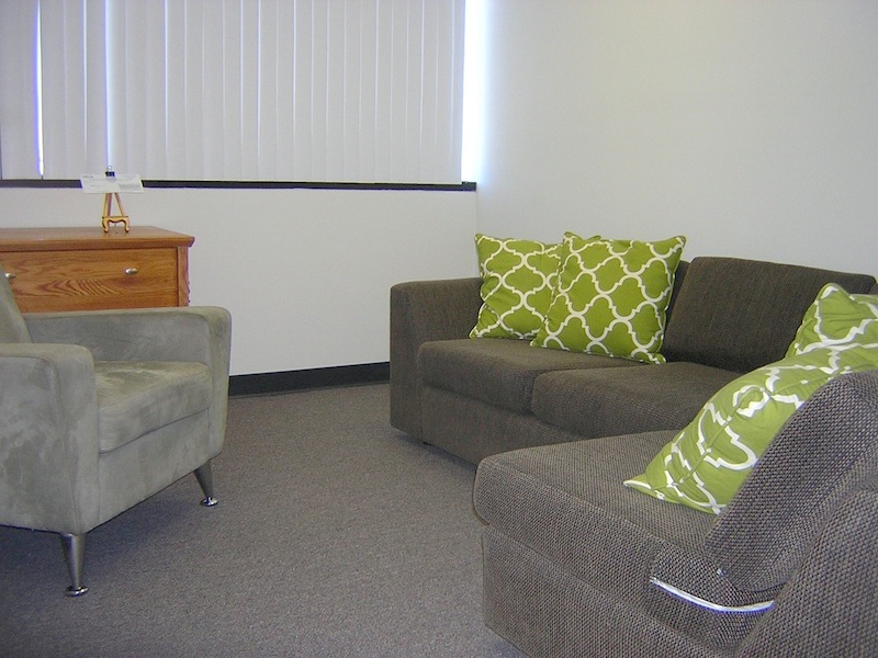 Maple Moriji, Marriage and Family Therapist