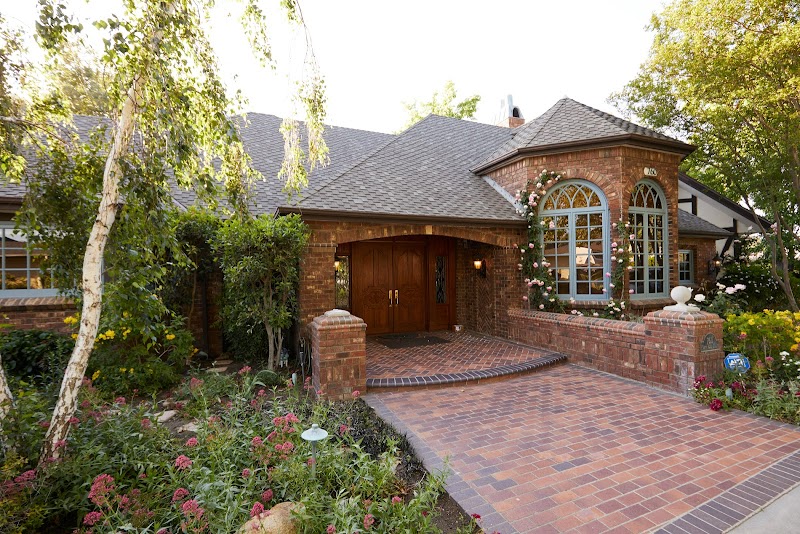 Newport Institute - Young Adult Treatment