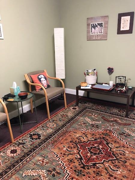 Raina Cowan Art Therapist